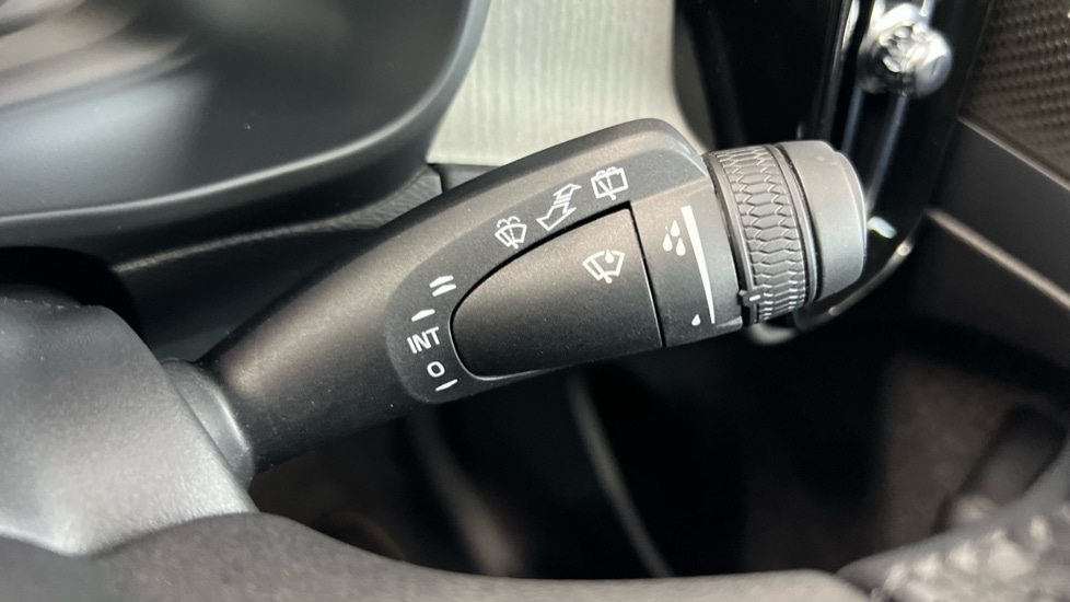 Used Volvo XC40 2025 for sale - 76458817: Photo 23