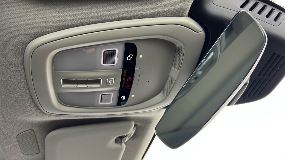 Used Volvo XC40 2025 for sale - 76458817: Photo 28