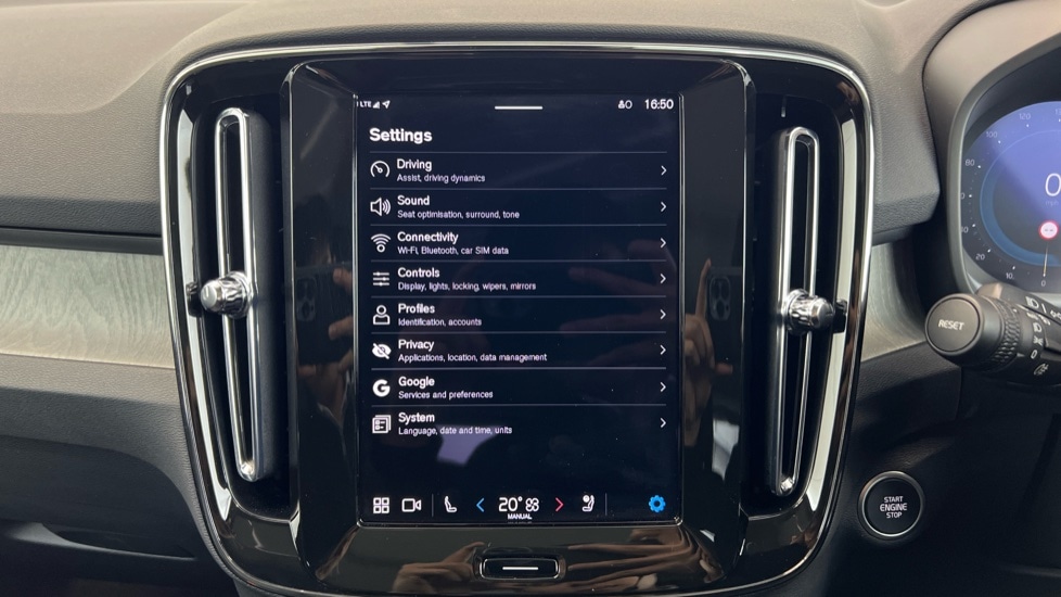 Used Volvo XC40 2025 for sale - 76458817: Photo 44