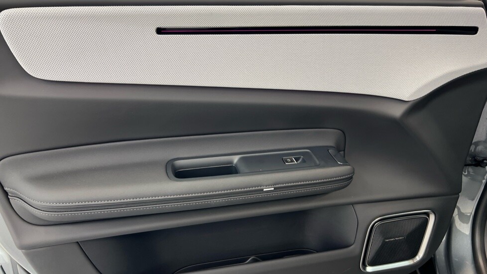 Used Polestar Polestar 4 2026 for sale - 77634598: Photo 48