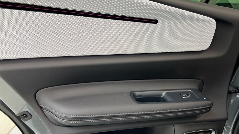 Used Polestar Polestar 4 2026 for sale - 77634598: Photo 56