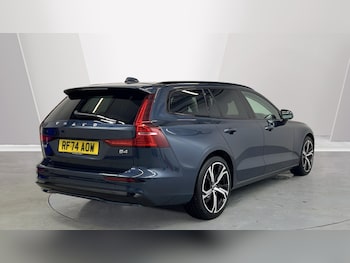 Used Volvo V60 2025 for sale - 77013051: Photo