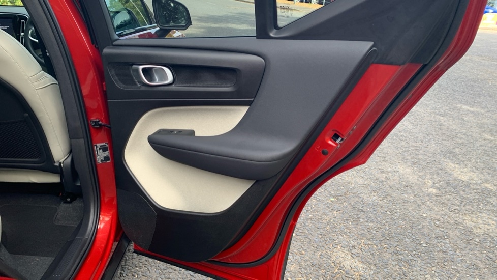 Used Volvo XC40 2024 for sale - 77818920: Photo 22