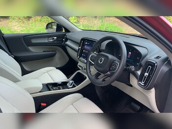 Used Volvo XC40 2024 for sale - 77818920: Photo