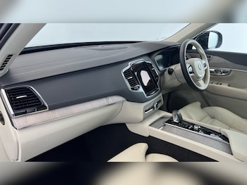 Used Volvo XC90 2024 for sale - 75652977: Photo