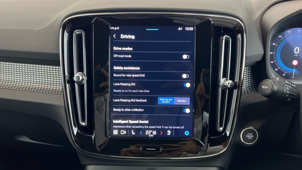 Used Volvo XC40 2025 for sale - 76208806: Photo 17