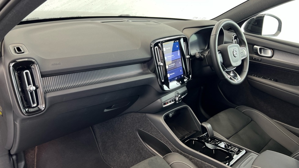 Used Volvo XC40 2025 for sale - 76208806: Photo 36
