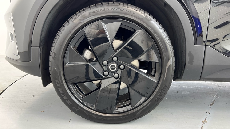 Used Volvo XC40 2025 for sale - 76208806: Photo 9