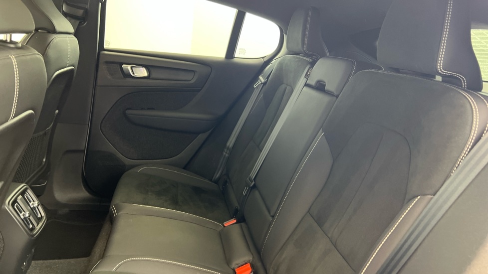 Used Volvo C40 2022 for sale - 76442116: Photo 33