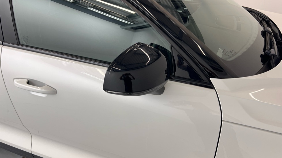 Used Volvo C40 2022 for sale - 76442116: Photo 45