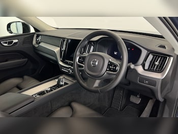 Used Volvo XC60 2023 for sale - 78624378: Photo