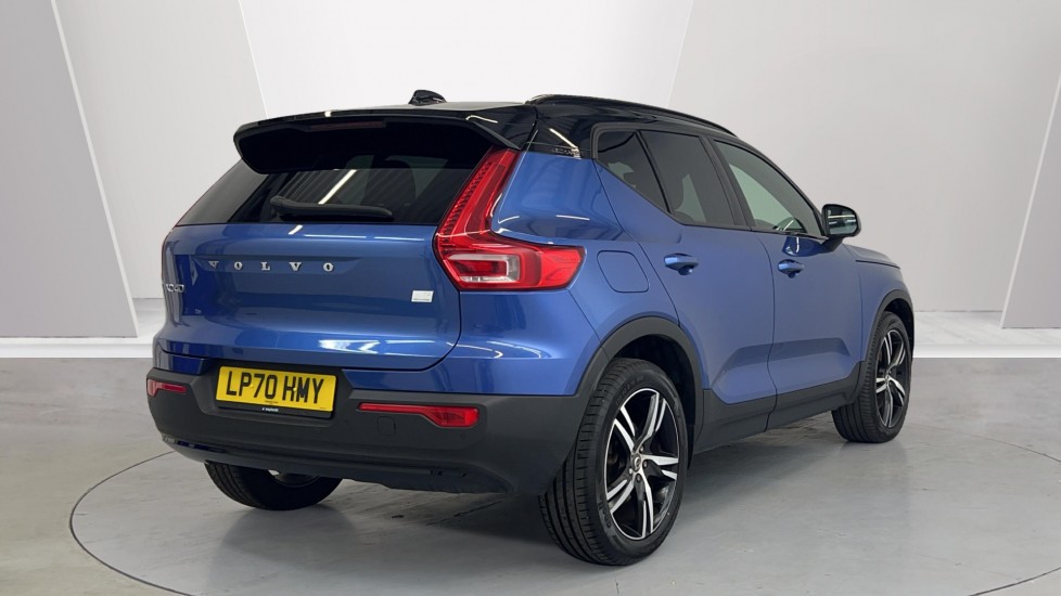 Used Volvo XC40 2021 for sale - 76096092: Photo 2