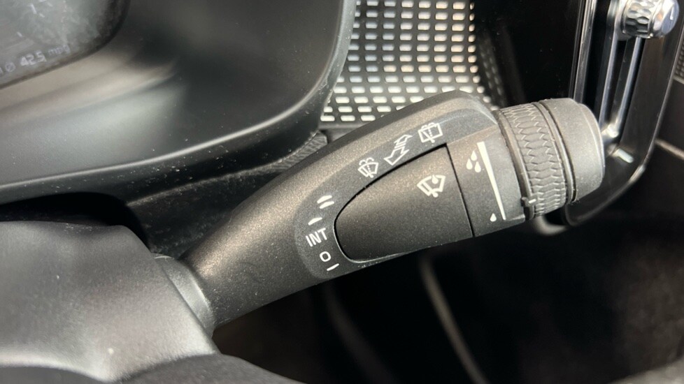 Used Volvo XC40 2021 for sale - 76096092: Photo 23