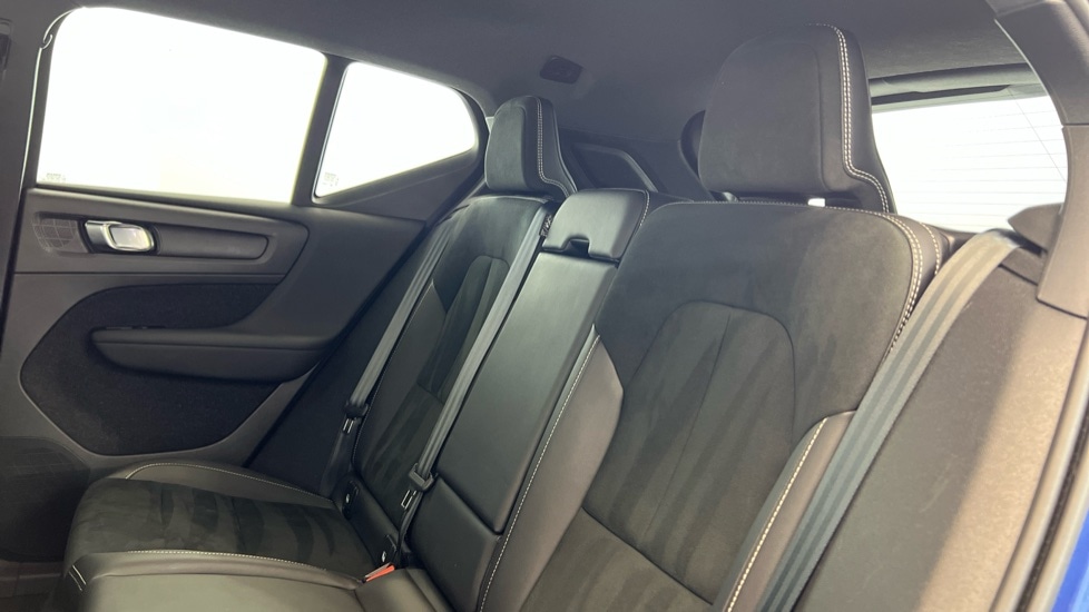 Used Volvo XC40 2021 for sale - 76096092: Photo 33