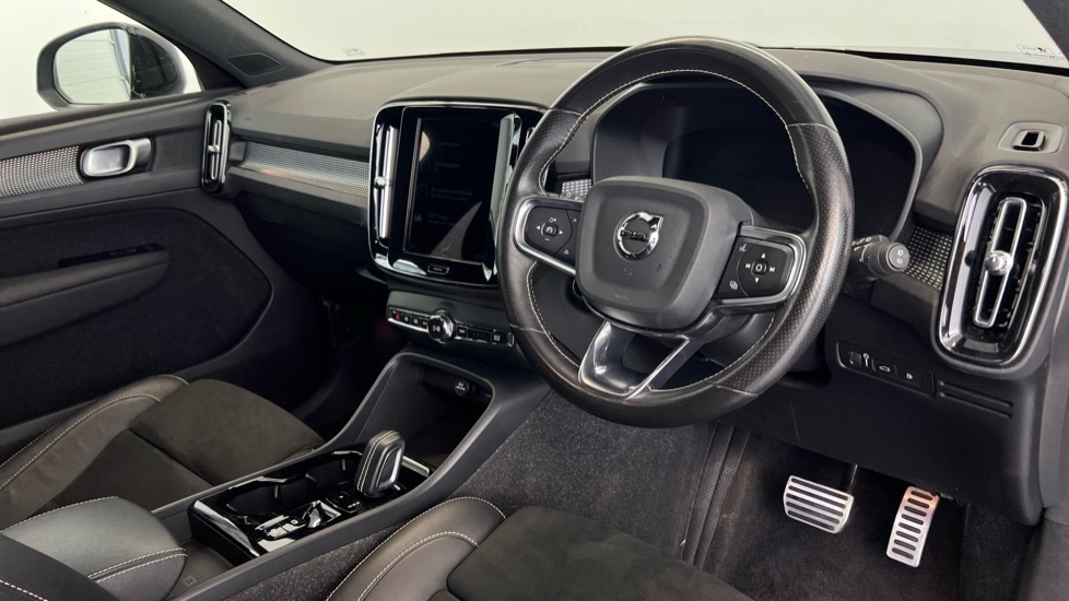 Used Volvo XC40 2021 for sale - 76096092: Photo 4