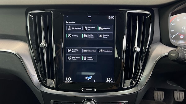 Used Volvo V60 2019 for sale - 76176353: Photo 19