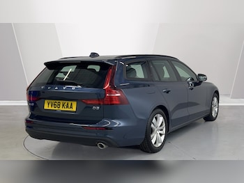 Used Volvo V60 2019 for sale - 76176353: Photo
