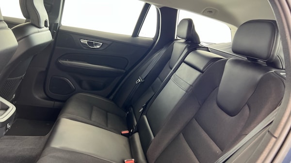 Used Volvo V60 2019 for sale - 76176353: Photo 33