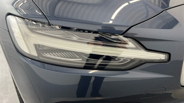 Used Volvo V60 2019 for sale - 76176353: Photo 39