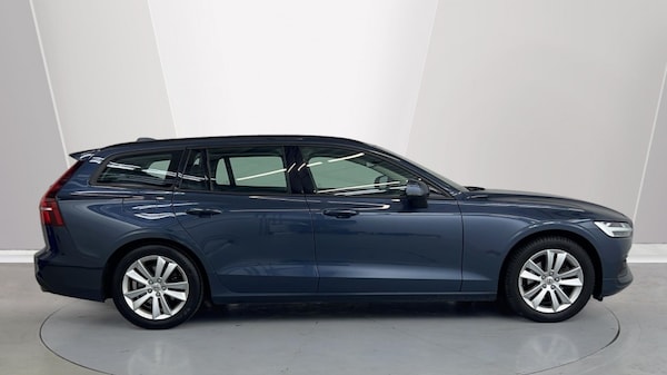 Used Volvo V60 2019 for sale - 76176353: Photo 3