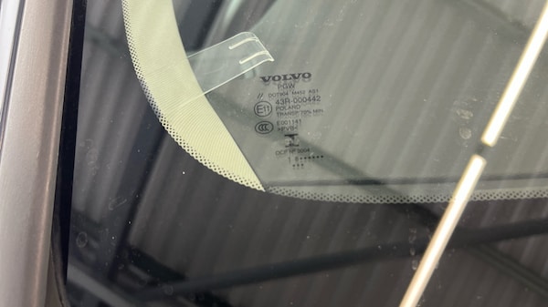 Used Volvo V60 2019 for sale - 76176353: Photo 40