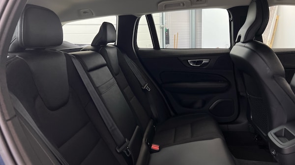 Used Volvo V60 2019 for sale - 76176353: Photo 6