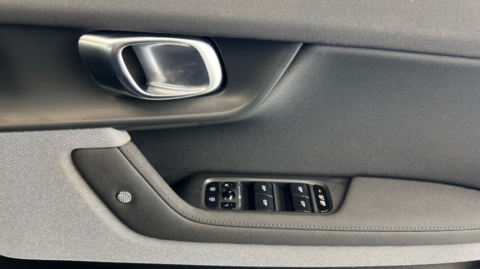 Used Polestar Polestar 2 2021 for sale - 76738134: Photo 33