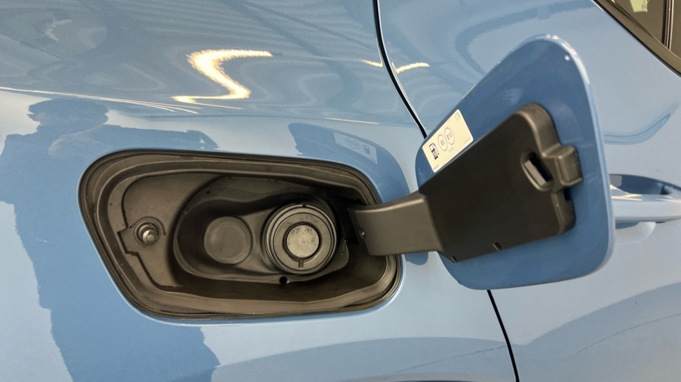 Used Volvo XC40 2024 for sale - 76738135: Photo 16