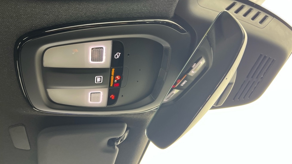 Used Volvo XC40 2024 for sale - 76738135: Photo 28