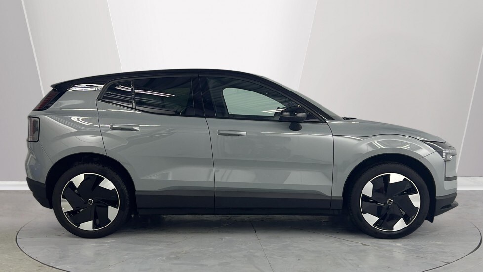 Used Volvo EX30 2025 for sale - 76563625: Photo 3