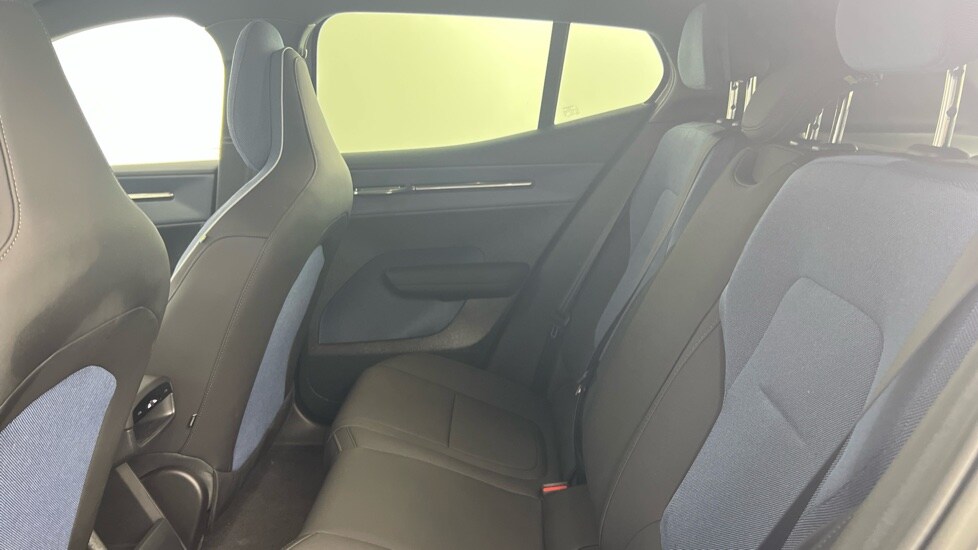 Used Volvo EX30 2025 for sale - 76563625: Photo 33