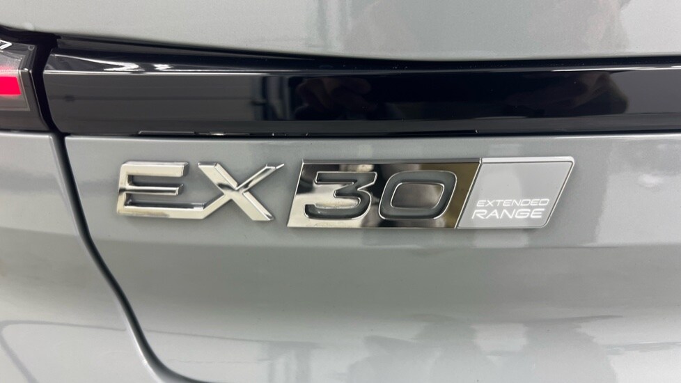 Used Volvo EX30 2025 for sale - 76563625: Photo 51