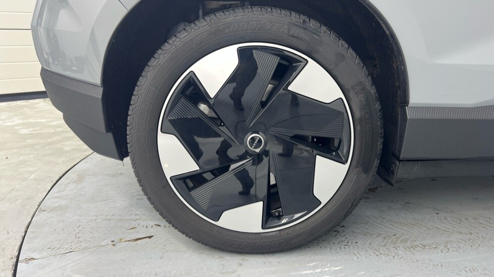 Used Volvo EX30 2025 for sale - 76563625: Photo 56