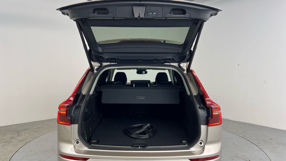 Used Volvo XC60 2026 for sale - 77799854: Photo 13