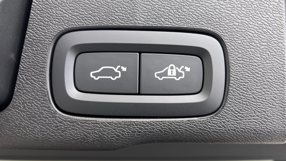 Used Volvo XC60 2026 for sale - 77799854: Photo 35