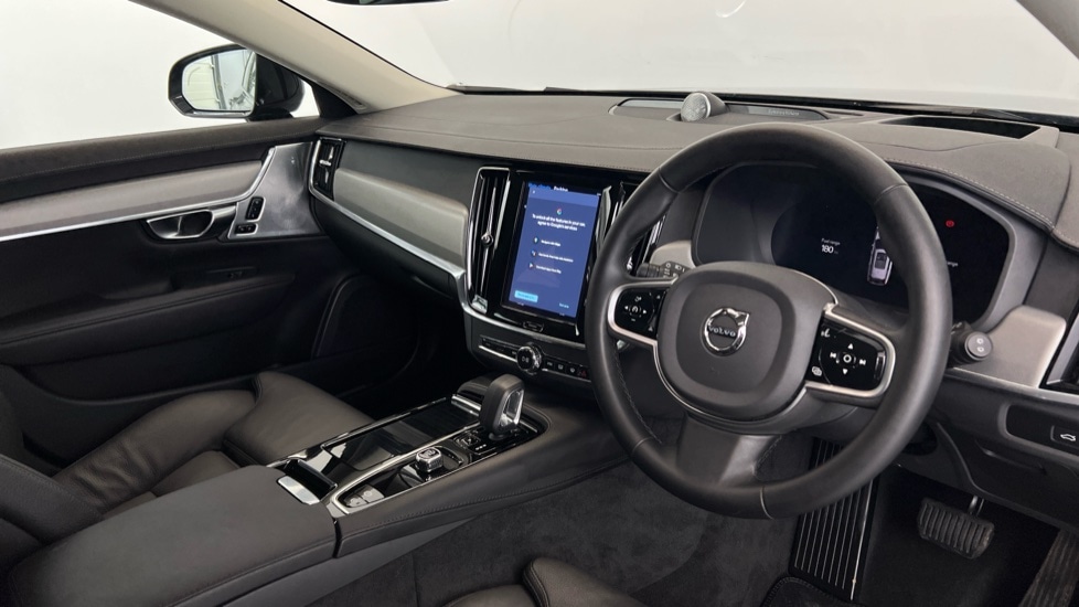 Used Volvo V90 2025 for sale - 77321408: Photo 4