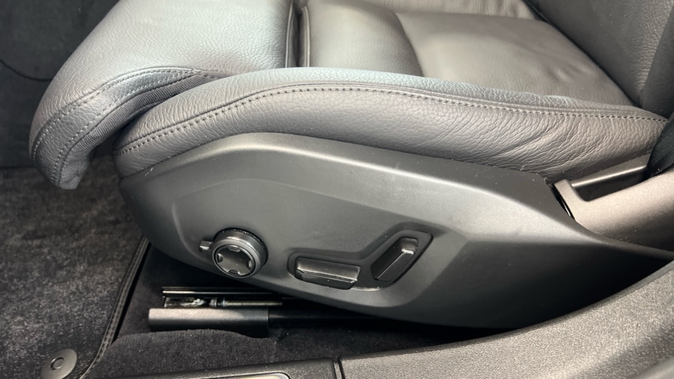 Used Volvo V90 2025 for sale - 77321408: Photo 41