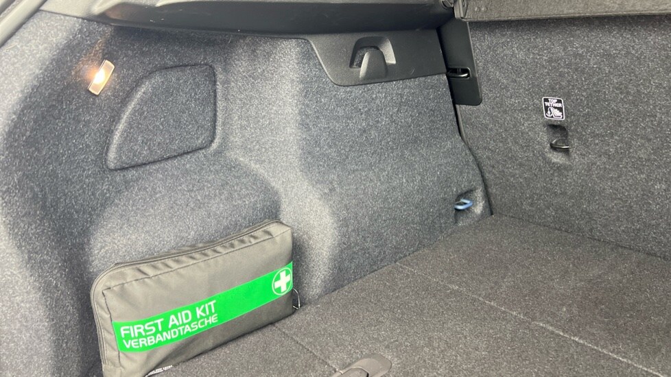 Used Volvo XC40 2023 for sale - 76145964: Photo 40