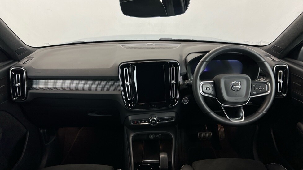 Used Volvo XC40 2023 for sale - 76145964: Photo 5