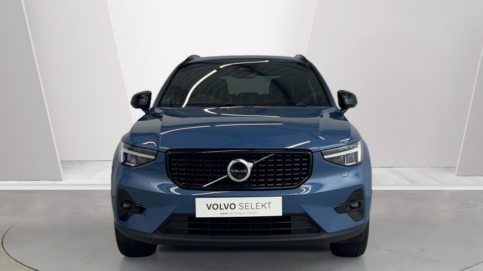 Used Volvo XC40 2023 for sale - 76145964: Photo 8