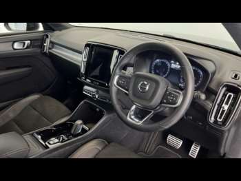 Used Volvo XC40 2022 for sale - 74943059: Photo