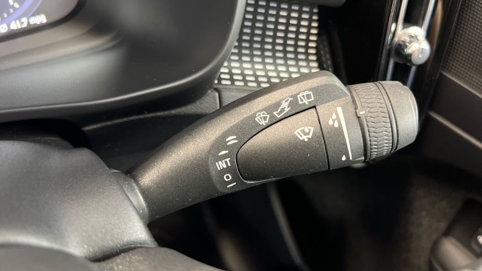 Used Volvo XC40 2022 for sale - 76556807: Photo 23