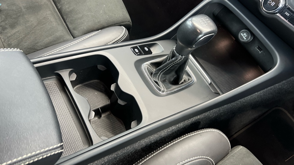 Used Volvo XC40 2022 for sale - 76556807: Photo 25