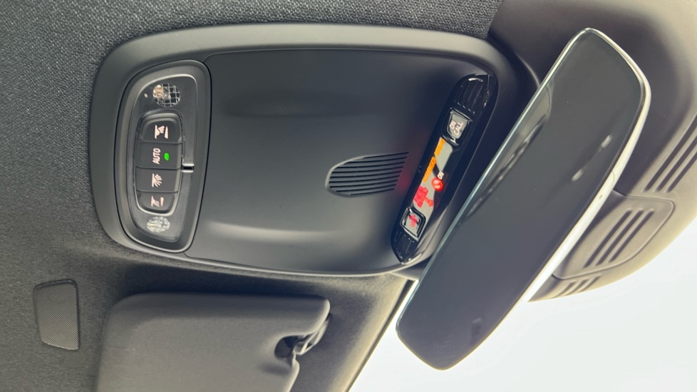 Used Volvo XC40 2022 for sale - 76556807: Photo 28