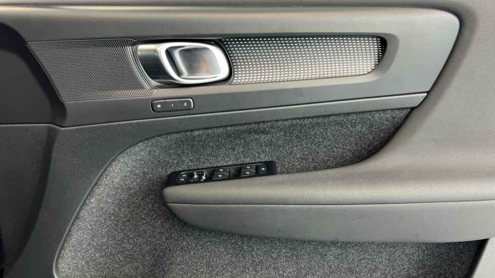 Used Volvo XC40 2022 for sale - 76556807: Photo 29