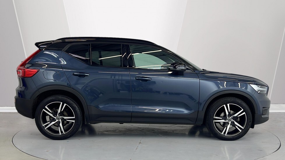 Used Volvo XC40 2022 for sale - 76556807: Photo 3