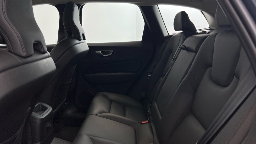Used Volvo XC60 2024 for sale - 78102930: Photo 32