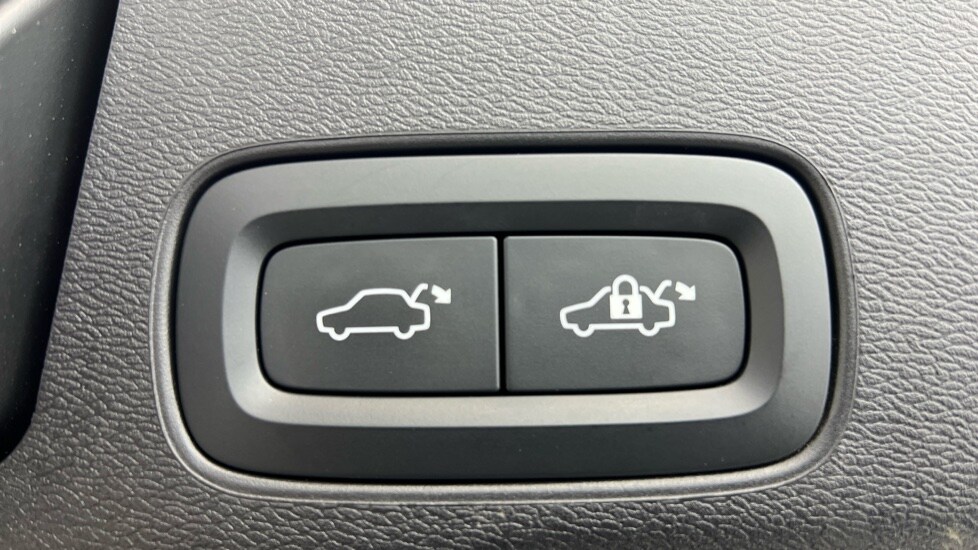 Used Volvo XC60 2024 for sale - 78102930: Photo 34