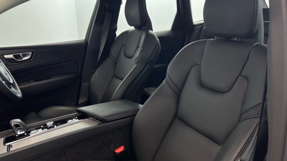 Used Volvo XC60 2024 for sale - 78102930: Photo 37