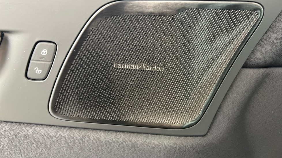 Used Volvo XC60 2024 for sale - 78102930: Photo 41